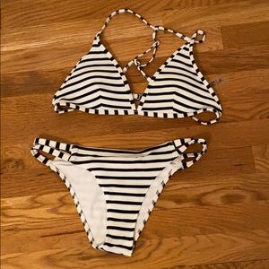 Black and white striped Abercrombie biki